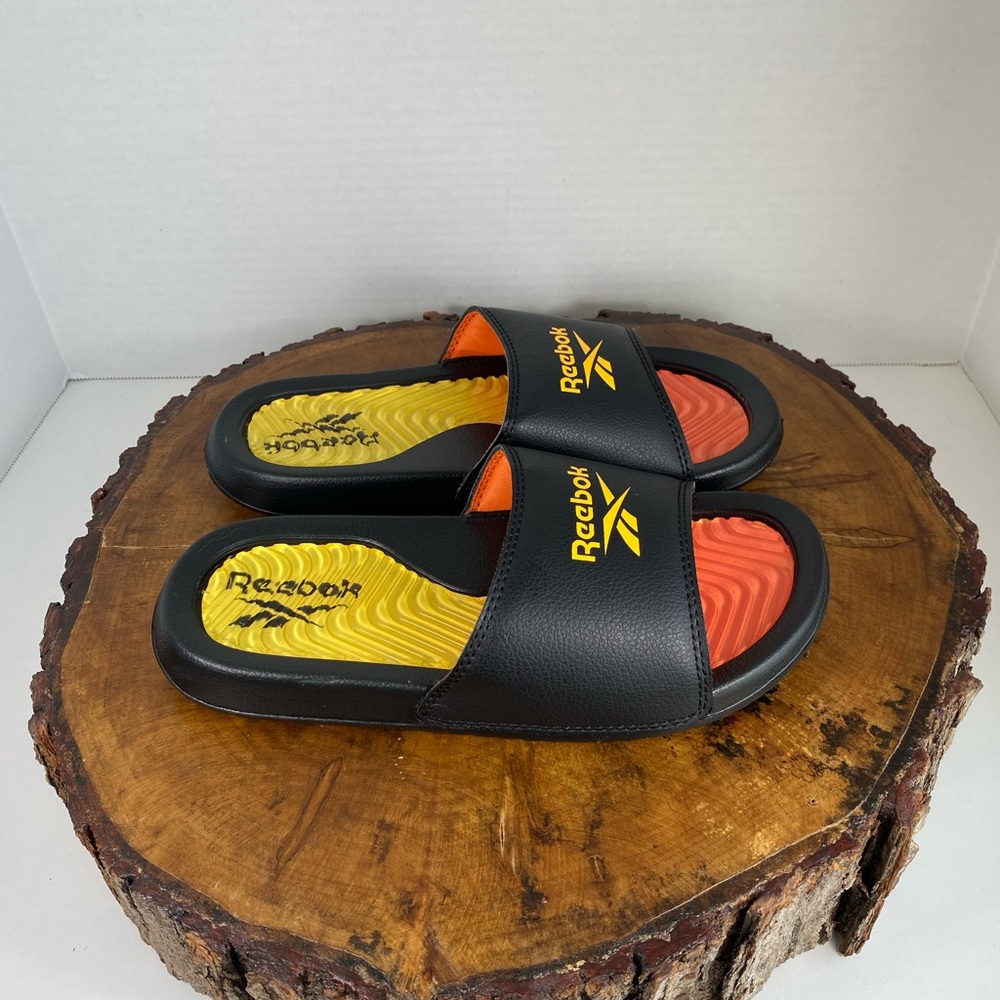 Reebok Slide - Picture 3 of 5